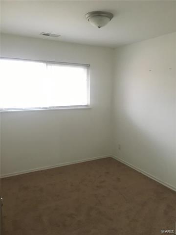 703 Plaza Dr, O'fallon, MO 63366 photo 9