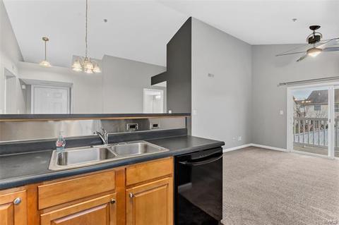 3302 Spring Creek Ln, O'fallon, MO 63368 photo 10