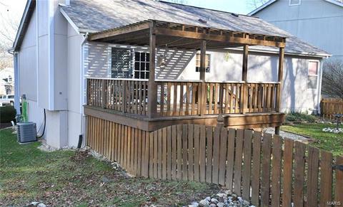 1506 Berry Leaf Ct, Ballwin, MO 63021 photo 14