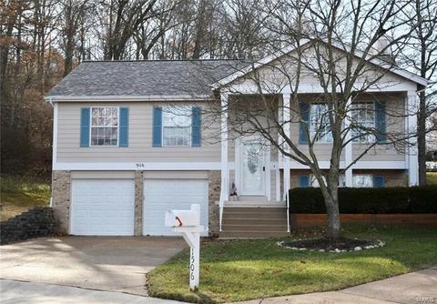 1506 Berry Leaf Ct, Ballwin, MO 63021 photo 2