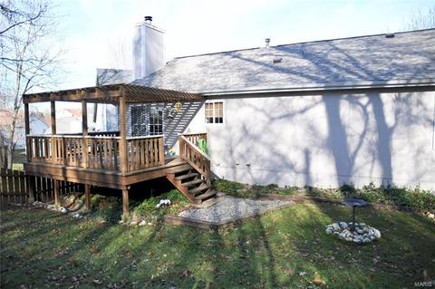 1506 Berry Leaf Ct, Ballwin, MO 63021 photo 12