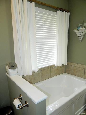 3335 Post View Dr, O'fallon, MO 63368 photo 24