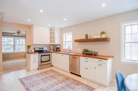 1351 Saint Paul, Wildwood, MO 63021 photo 7