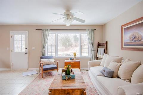 1351 Saint Paul, Wildwood, MO 63021 photo 5