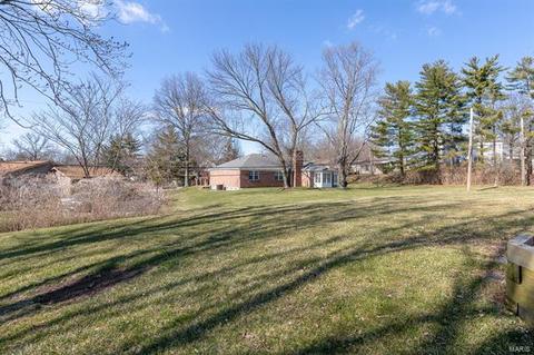 417 Lennox Dr, Ballwin, MO 63011 photo 28