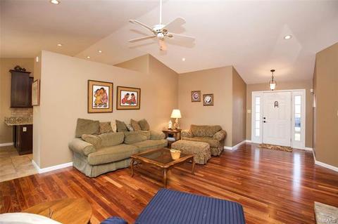 1236 Richland Meadows Dr, Ballwin, MO 63021 photo 5