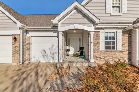210 Chestnut Hill Dr, O'fallon, MO 63368 photo 2