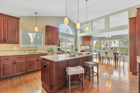 210 Chestnut Hill Dr, O'fallon, MO 63368 photo 10