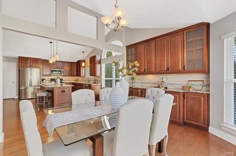 210 Chestnut Hill Dr, O'fallon, MO 63368 photo 8