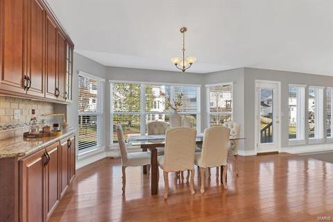 210 Chestnut Hill Dr, O'fallon, MO 63368 photo 14