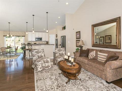 5384 Trailhead Ct, Eureka, MO 63025 photo 2