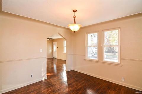 3995 Jane Ave, Saint Ann, MO 63074 photo 6