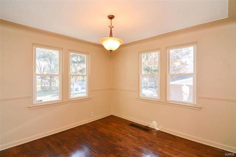 3995 Jane Ave, Saint Ann, MO 63074 photo 7