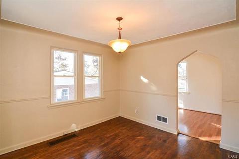 3995 Jane Ave, Saint Ann, MO 63074 photo 8