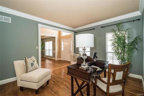 957 Kiefer Trails Dr, Ballwin, MO 63021 photo 16