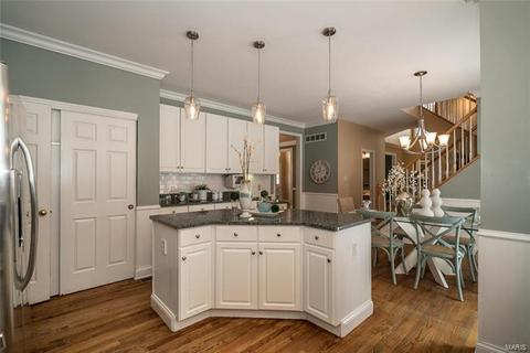 957 Kiefer Trails Dr, Ballwin, MO 63021 photo 31