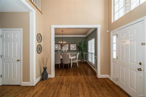 957 Kiefer Trails Dr, Ballwin, MO 63021 photo 8