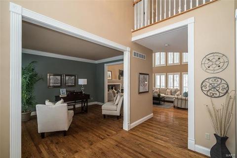 957 Kiefer Trails Dr, Ballwin, MO 63021 photo 10