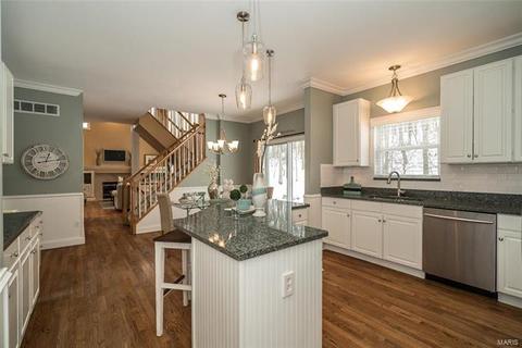957 Kiefer Trails Dr, Ballwin, MO 63021 photo 32