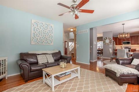 603 Midland Dr, O'fallon, MO 63366 photo 4