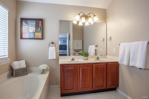 603 Midland Dr, O'fallon, MO 63366 photo 21