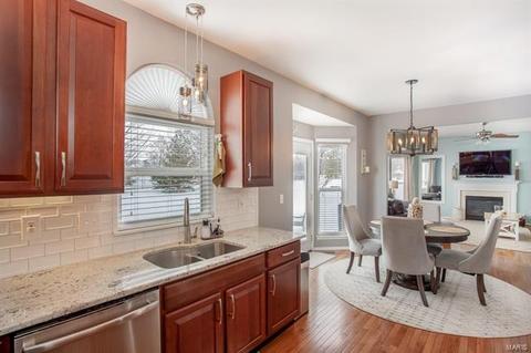 603 Midland Dr, O'fallon, MO 63366 photo 12