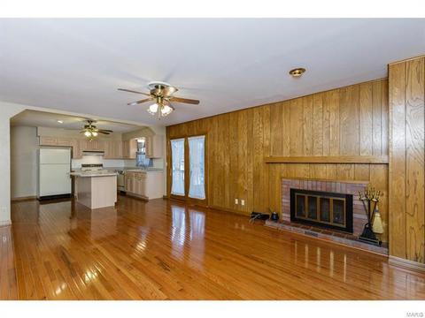 2800 Park Ave, Saint Charles, MO 63301 photo 11