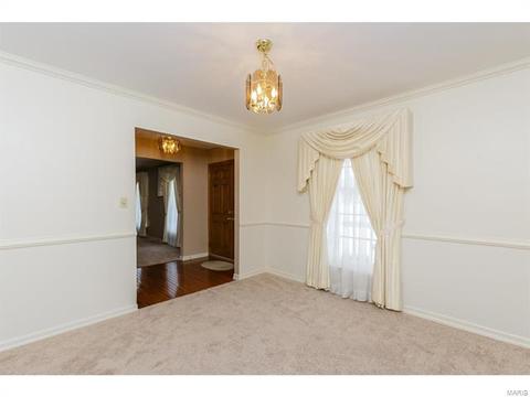 2800 Park Ave, Saint Charles, MO 63301 photo 5