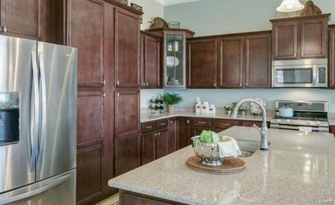 2424 Aurelien Ct, Saint Charles, MO 63301 photo 16