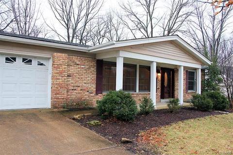 1322 Parkview Valley Dr, Ballwin, MO 63011 photo 3