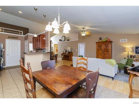 25 Thoreau Ct, O'fallon, MO 63366 photo 21