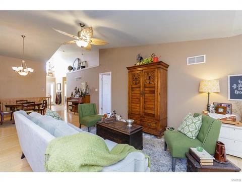 25 Thoreau Ct, O'fallon, MO 63366 photo 4