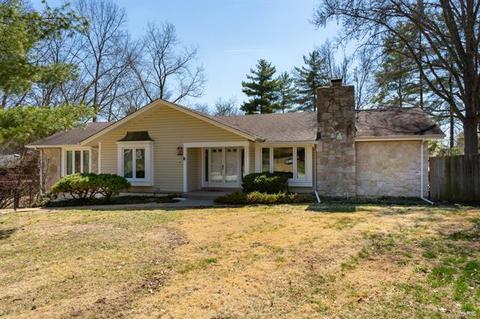 465 Hillbrook Dr, Ballwin, MO 63011 photo 18
