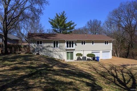 465 Hillbrook Dr, Ballwin, MO 63011 photo 17