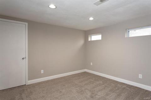 1255 Jade Wind Cir, Ballwin, MO 63011 photo 17