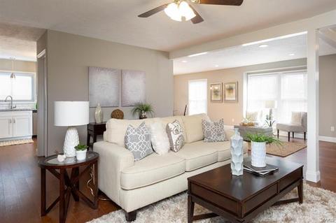 1255 Jade Wind Cir, Ballwin, MO 63011 photo 5