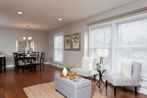 1255 Jade Wind Cir, Ballwin, MO 63011 photo 4