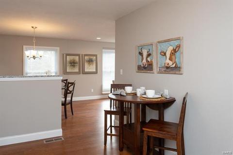 1255 Jade Wind Cir, Ballwin, MO 63011 photo 7