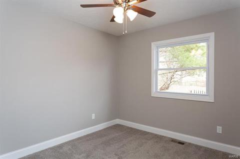 1255 Jade Wind Cir, Ballwin, MO 63011 photo 12