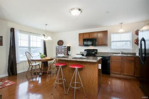 320 Bramblett, O'fallon, MO 63366 photo 5