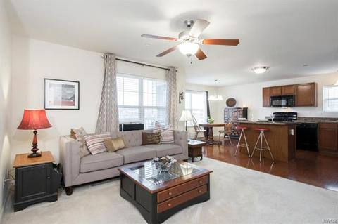 320 Bramblett, O'fallon, MO 63366 photo 4