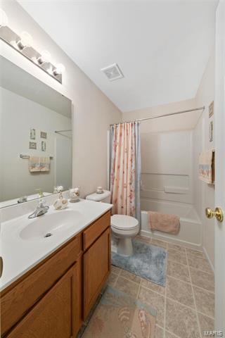 517 Springhurst Pkwy, O'fallon, MO 63368 photo 19
