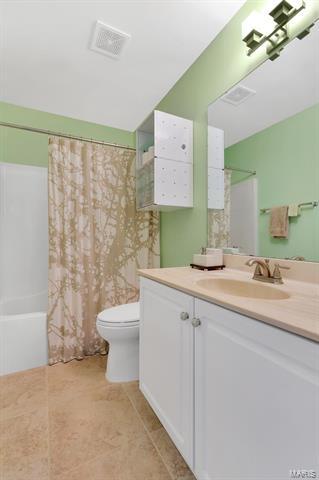701 Emerald Oaks Ct, Eureka, MO 63025 photo 27