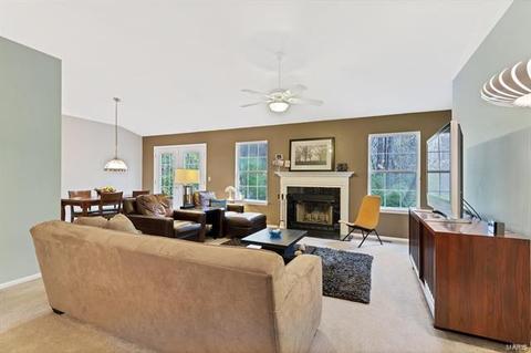 701 Emerald Oaks Ct, Eureka, MO 63025 photo 7