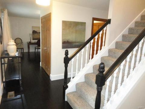 835 Ivy Trce, Ballwin, MO 63021 photo 3