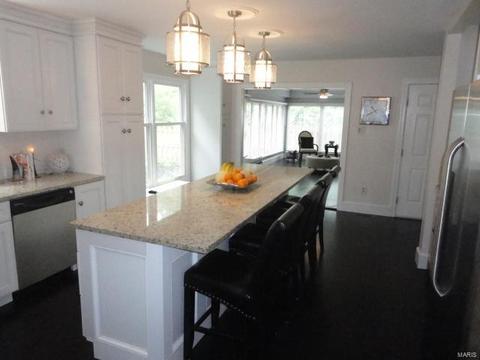 835 Ivy Trce, Ballwin, MO 63021 photo 4