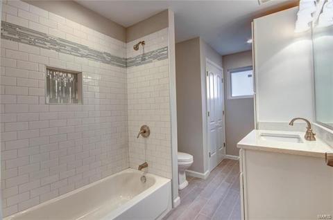1018 Dutch Ml, Ballwin, MO 63011 photo 29