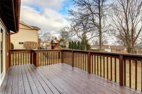 1018 Dutch Ml, Ballwin, MO 63011 photo 39
