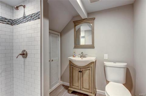1018 Dutch Ml, Ballwin, MO 63011 photo 36