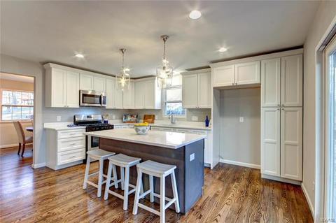 1018 Dutch Ml, Ballwin, MO 63011 photo 17
